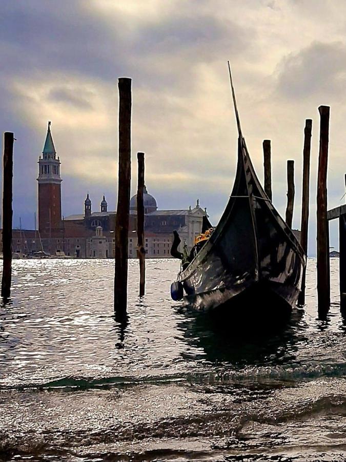 Ca Del Traghetto Apartment Venice Exterior photo